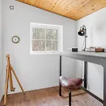 18 Person In Frederiksvaerk-by Traum * Frederiksværk