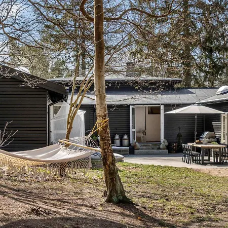 18 Person In Frederiksvaerk-by Traum