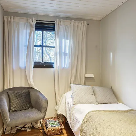 18 Person In Frederiksvaerk-by Traum Nyaraló Frederiksværk